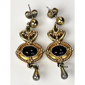 Vintage Avon Intricate Expressions Stud Earrings Gold Tone Victorian Revival